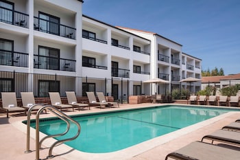 courtyard by marriott san jose cupertino