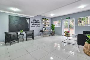 inn and out sandton