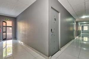 inn and out sandton