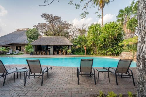 sunbirds oasis lodge