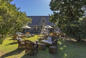 Val De Vine Guesthouse,,5 star