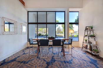 embassy suites by hilton santa clara silicon valley