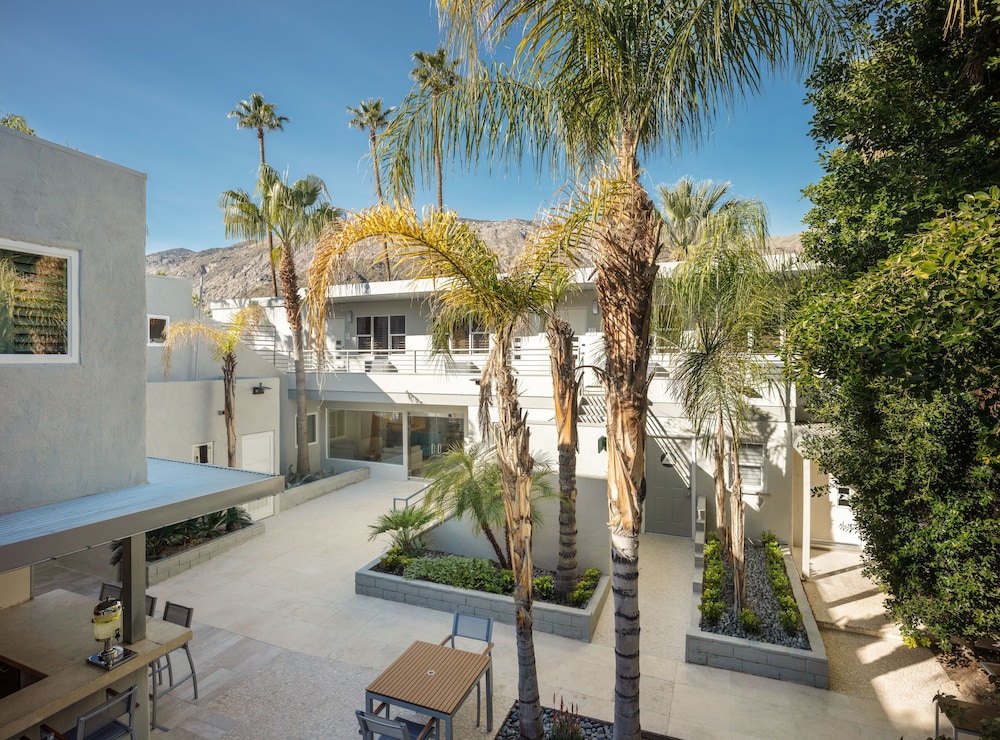 movie colony hotel adults only