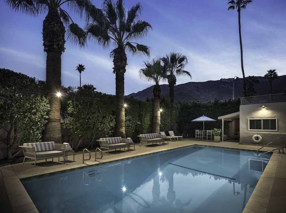 movie colony hotel adults only