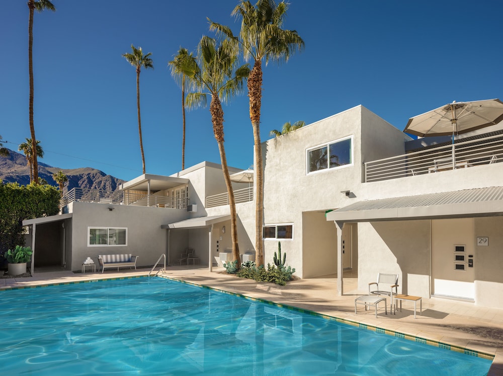 movie colony hotel adults only