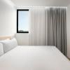 b and b hotel famalicao