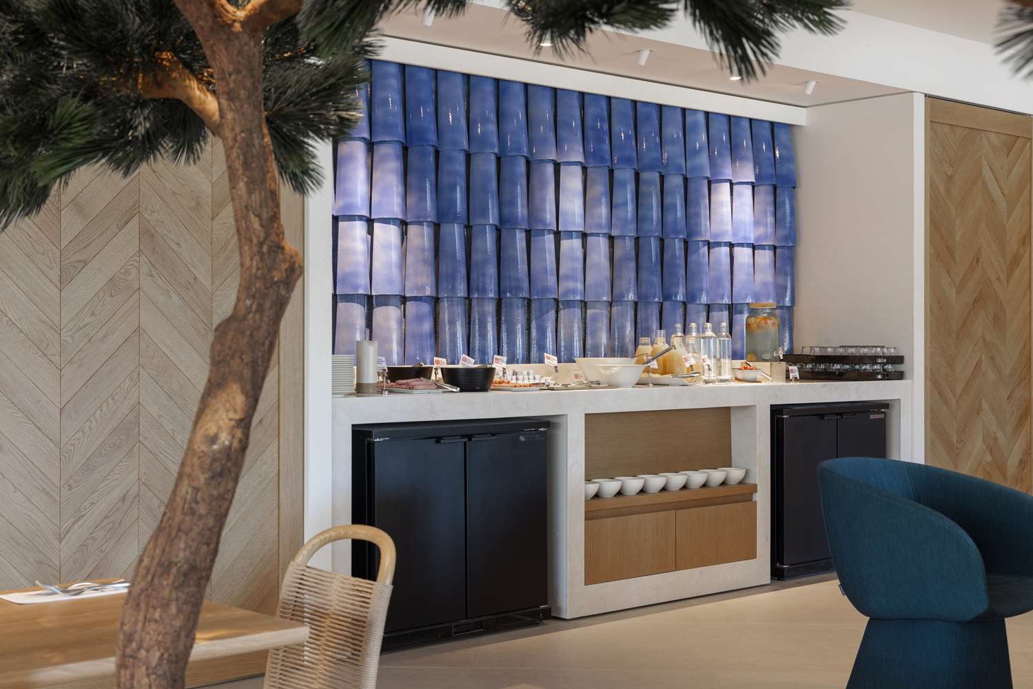 hilton garden inn marseille provence airport