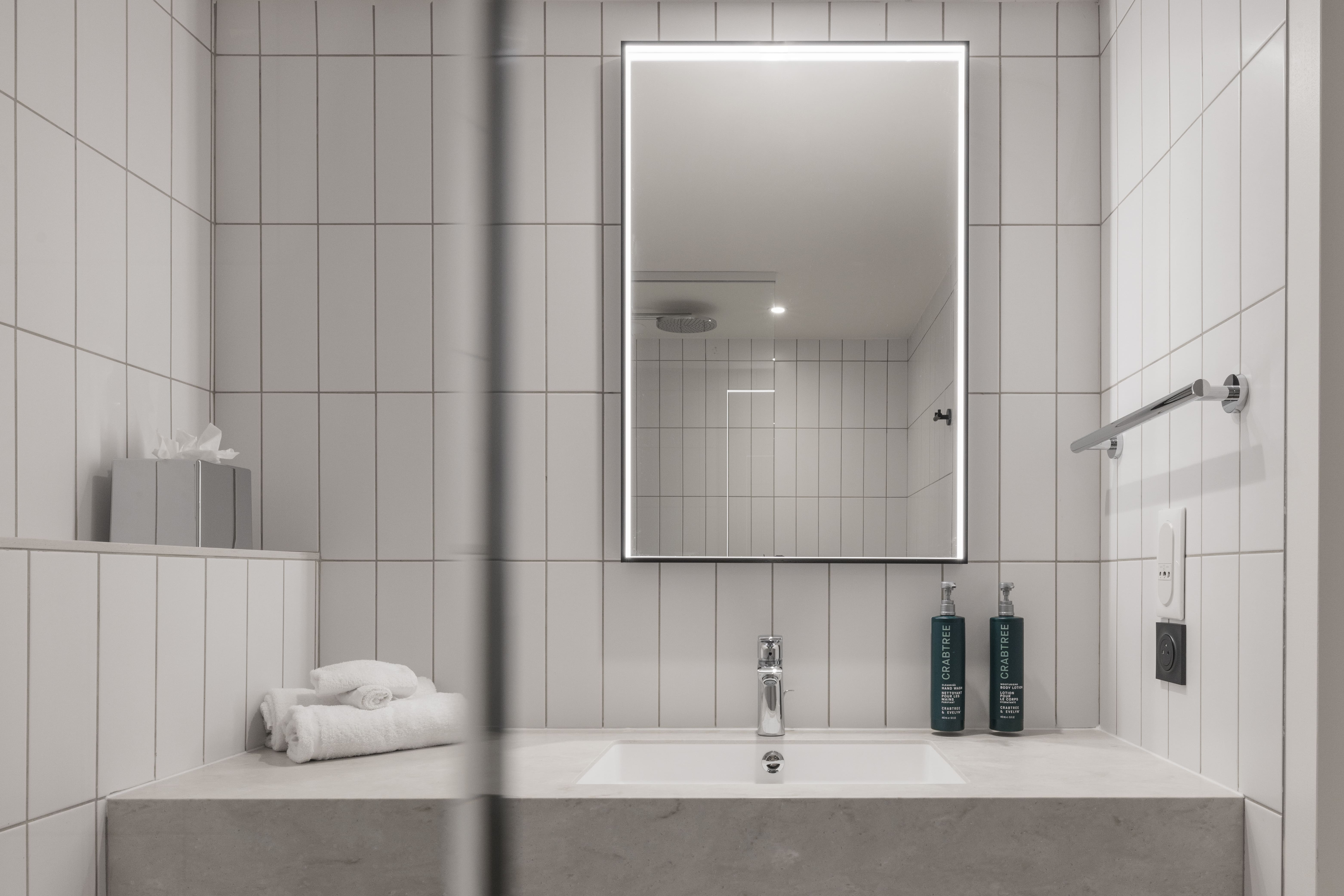 hilton garden inn marseille provence airport