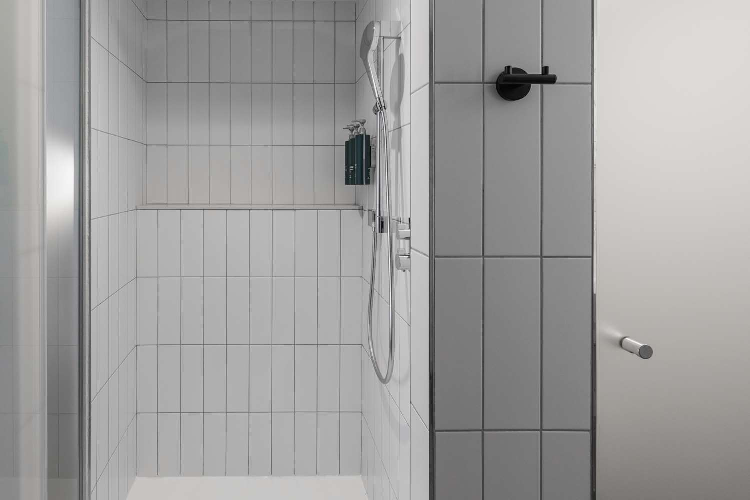 hilton garden inn marseille provence airport