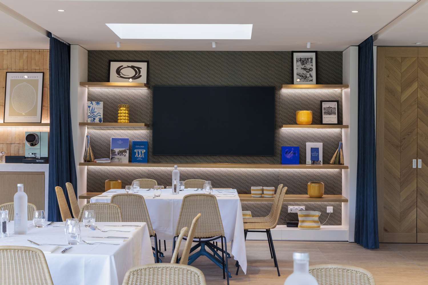 hilton garden inn marseille provence airport