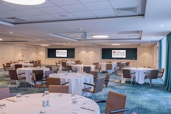 hilton garden inn marseille provence airport