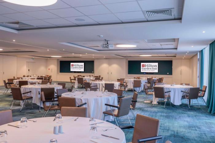 hilton garden inn marseille provence airport