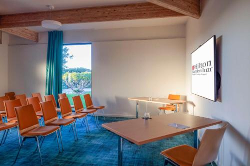 hilton garden inn marseille provence airport