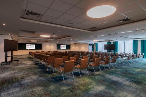 hilton garden inn marseille provence airport