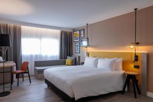 hilton garden inn marseille provence airport