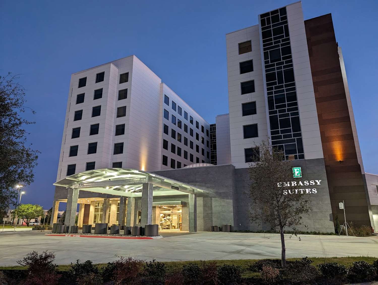 embassy suites by hilton irving las colinas