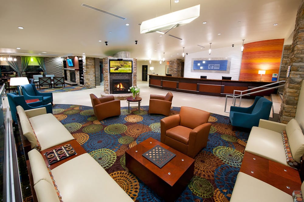 holiday inn express and suites pittsburgh west gre