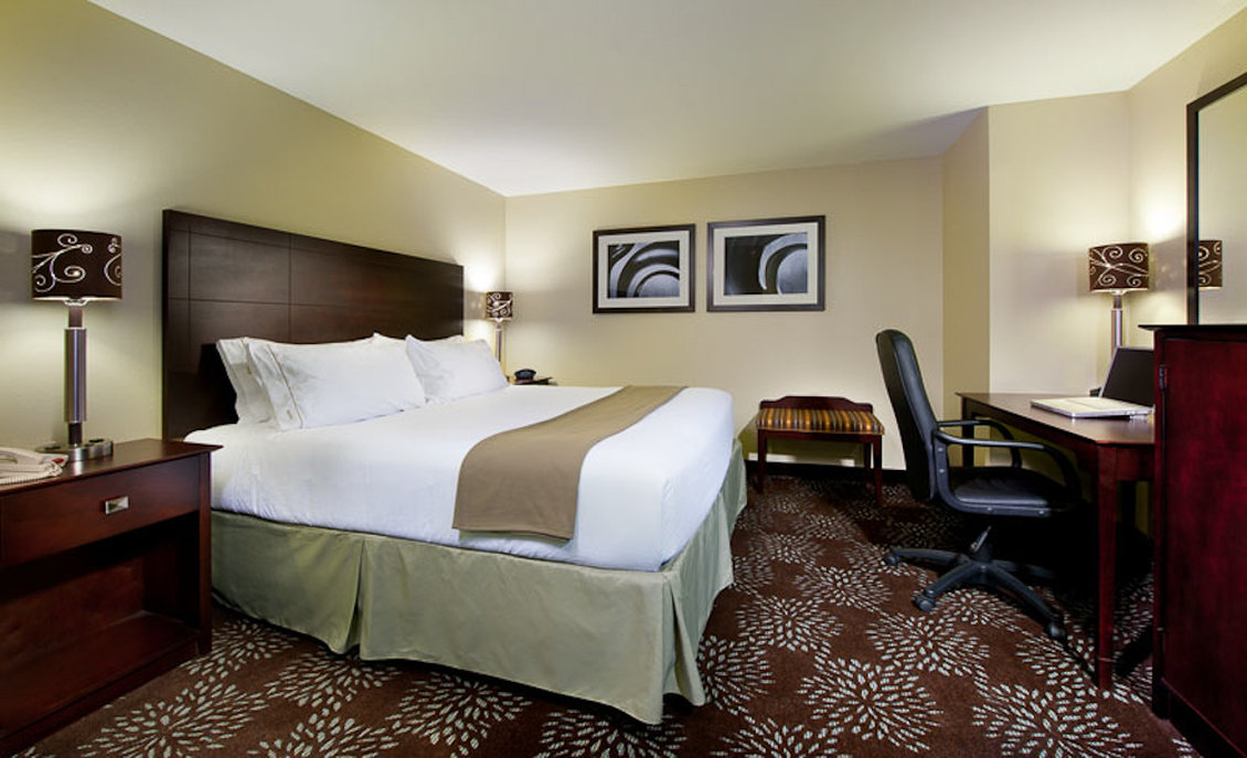 holiday inn express and suites pittsburgh west gre