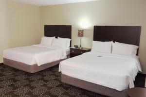 holiday inn express and suites pittsburgh west gre