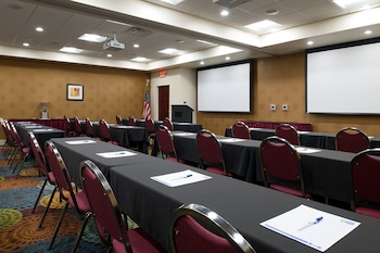 holiday inn express and suites pittsburgh west gre