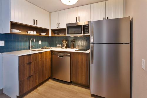 staybridge suites pittsburgh airport by ihg