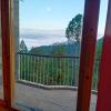 Elphinstone Inn,Sukha>>Almora,5 star