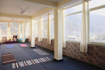 Tapovan New Residency (5 Minutes Walk To Laxman Jhula),>>Tapovan, Rishikesh ,3 star