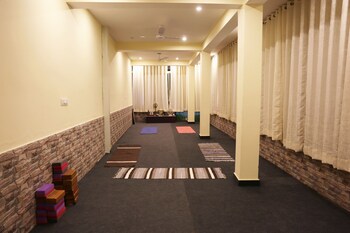 Tapovan New Residency (5 Minutes Walk To Laxman Jhula),>>Tapovan, Rishikesh ,3 star