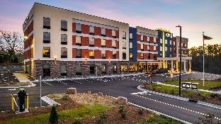 home2 suites by hilton raleigh state arena