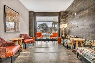 home2 suites by hilton raleigh state arena