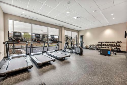home2 suites by hilton raleigh state arena