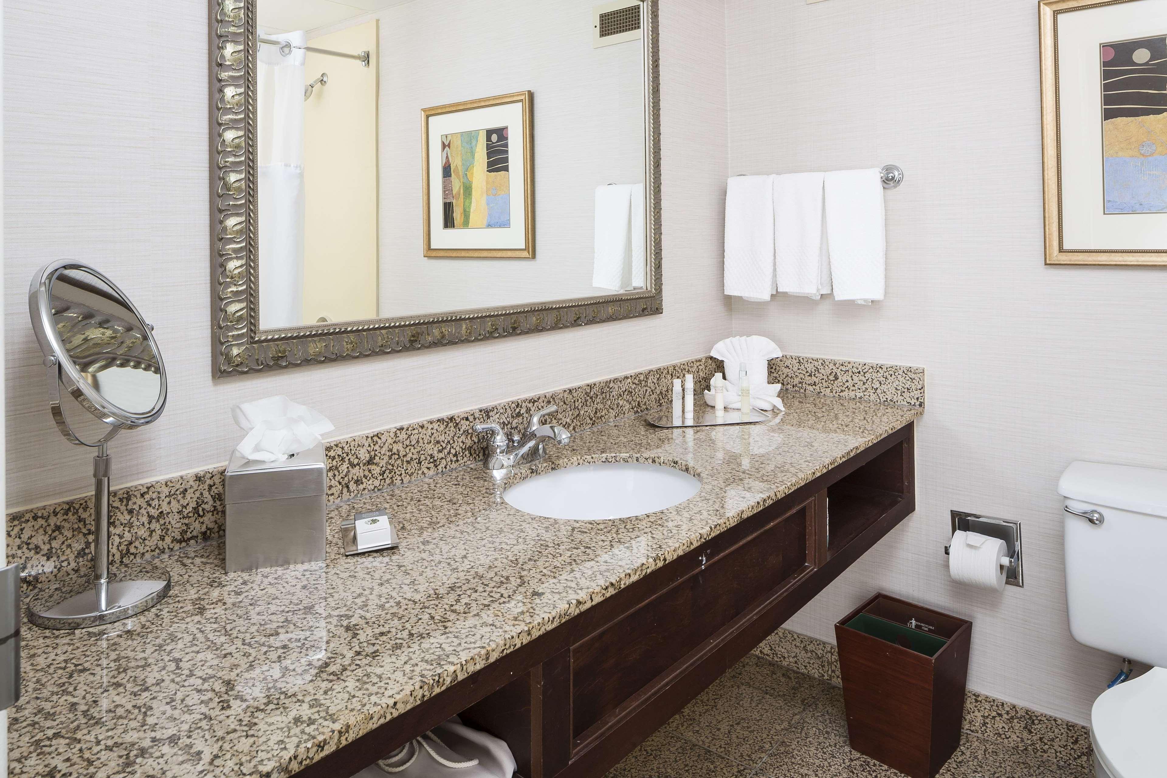 doubletree by hilton boston milford