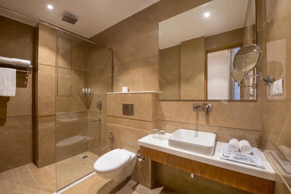 surestay hotel by best western model town amritsar