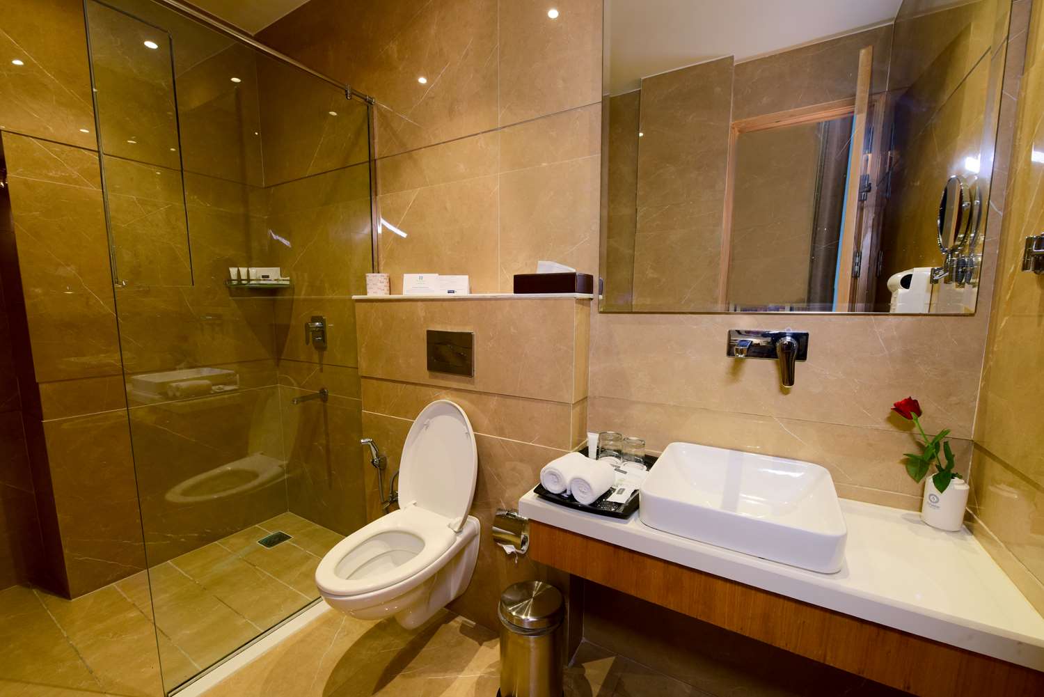 surestay hotel by best western model town amritsar
