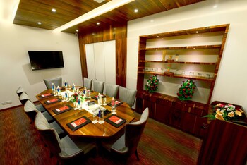 surestay hotel by best western model town amritsar