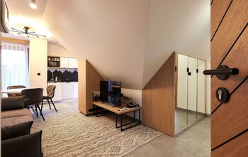 tatra square apartments