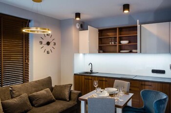 tatra square apartments