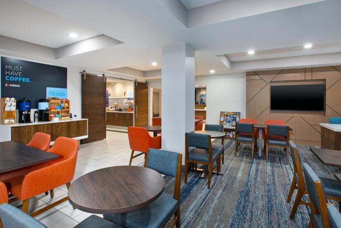 holiday inn express and suites w monroe by ihg