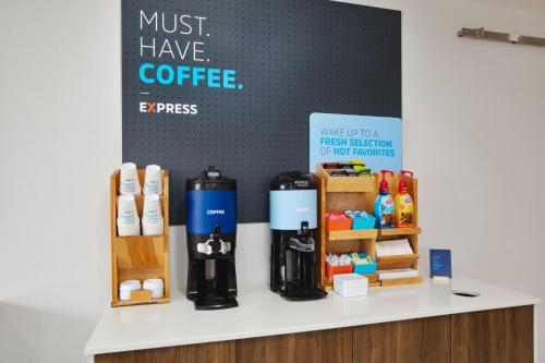 holiday inn express and suites w monroe by ihg
