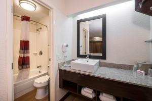 red roof inn west monroe