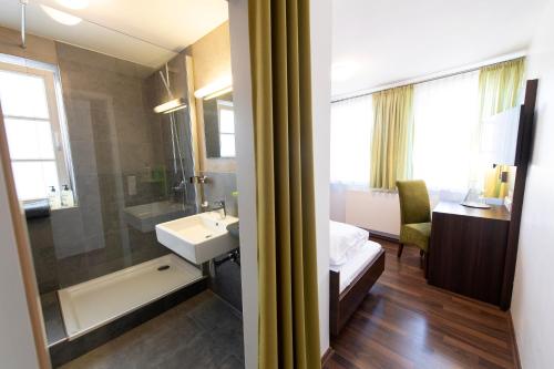 hotel baren