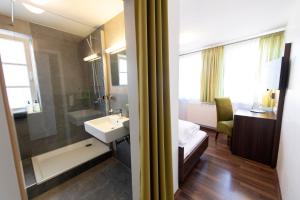 hotel baren