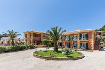 makis hotel skala