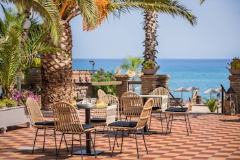 makis hotel skala