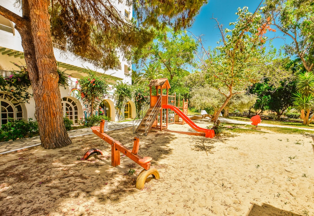 hotel sol azur beach