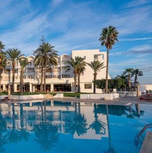 hotel sol azur beach