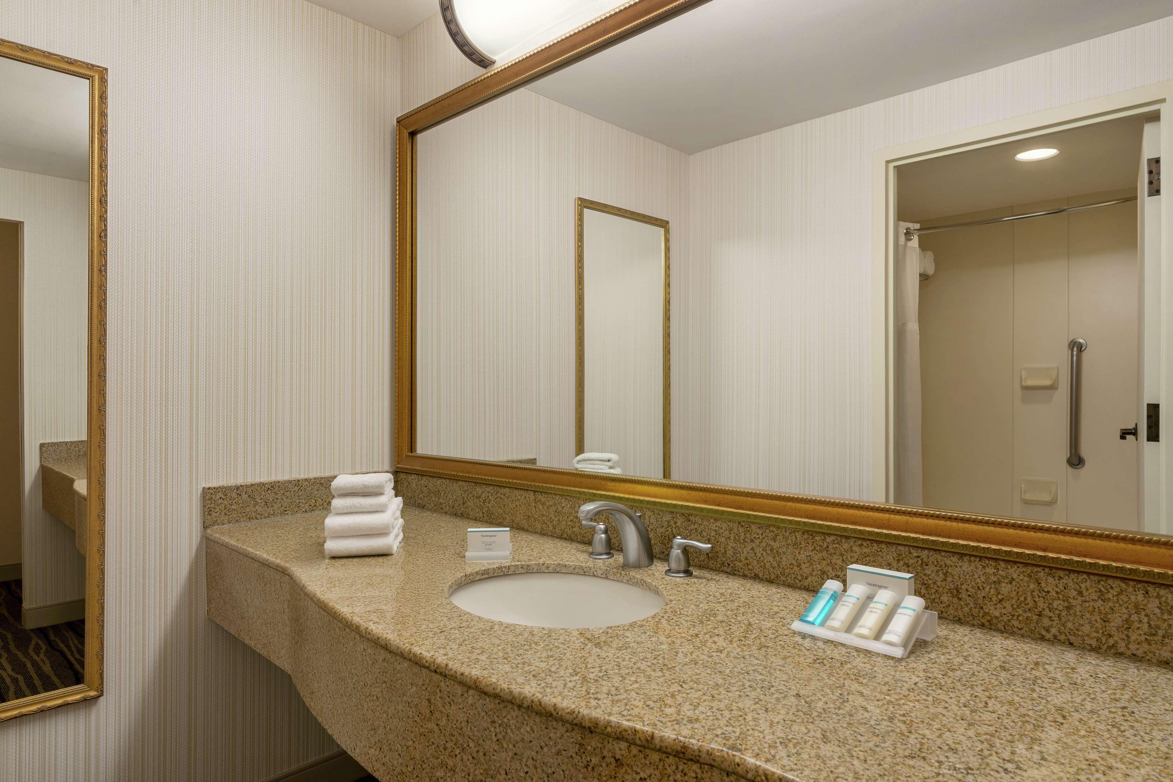 hilton garden inn jacksonville ponte vedra sawgrass