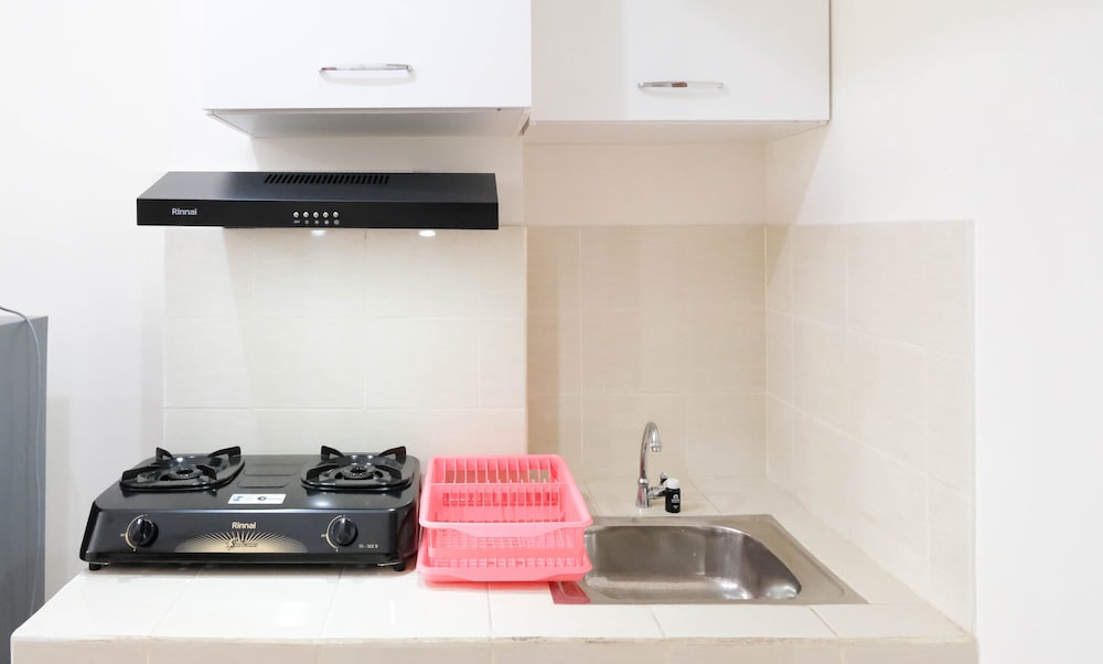 clean and comfy 2br apartment at puncak kertajaya