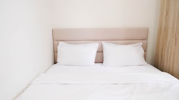 clean and comfy 2br apartment at puncak kertajaya