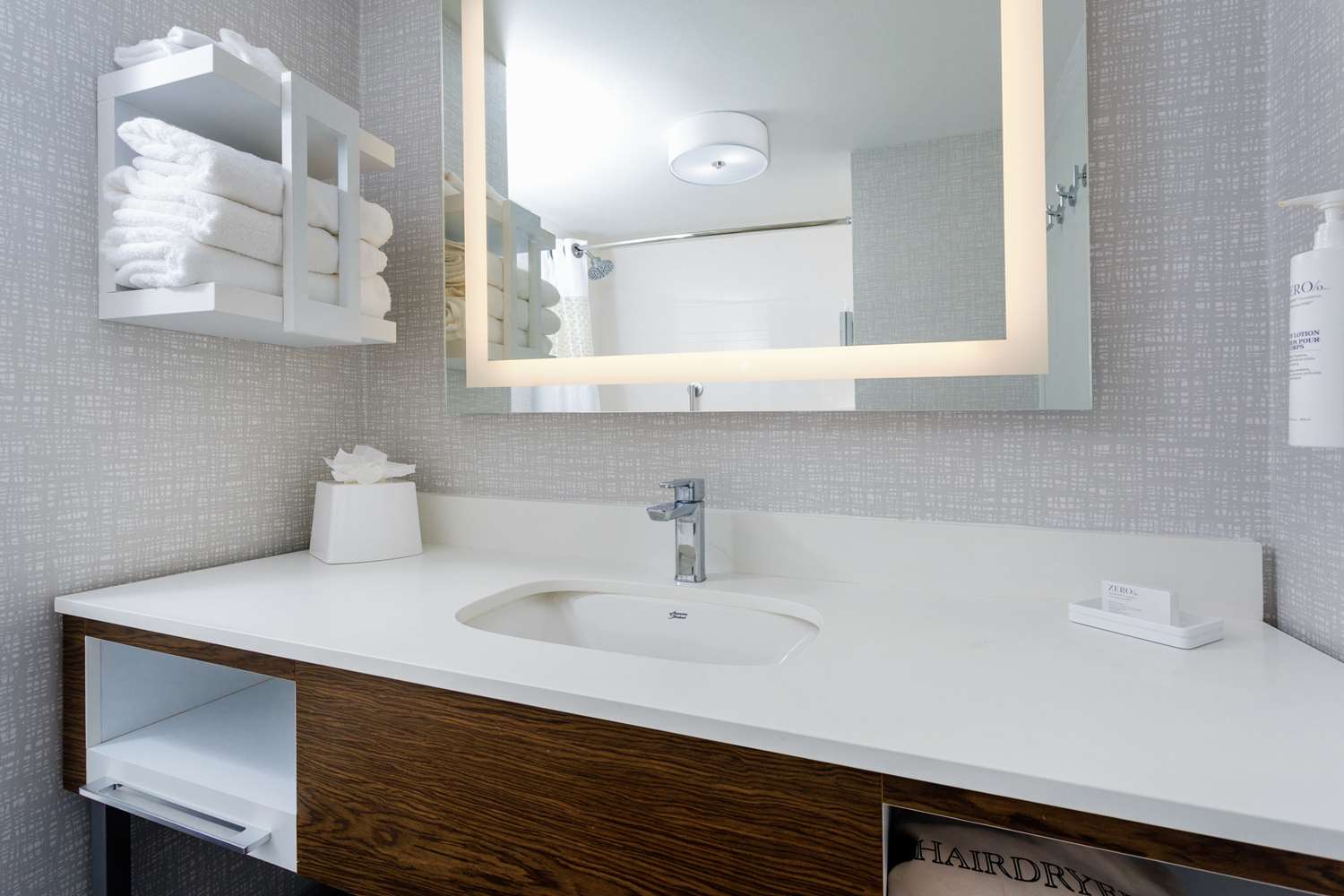 hampton inn jacksonville downtown i 95